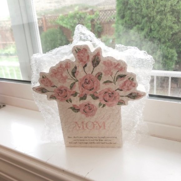 FREE 💕 NEW Floral Plaque Gift for Mom by Dicksons (FREE WITH 3 + purchase) - Picture 3 of 3